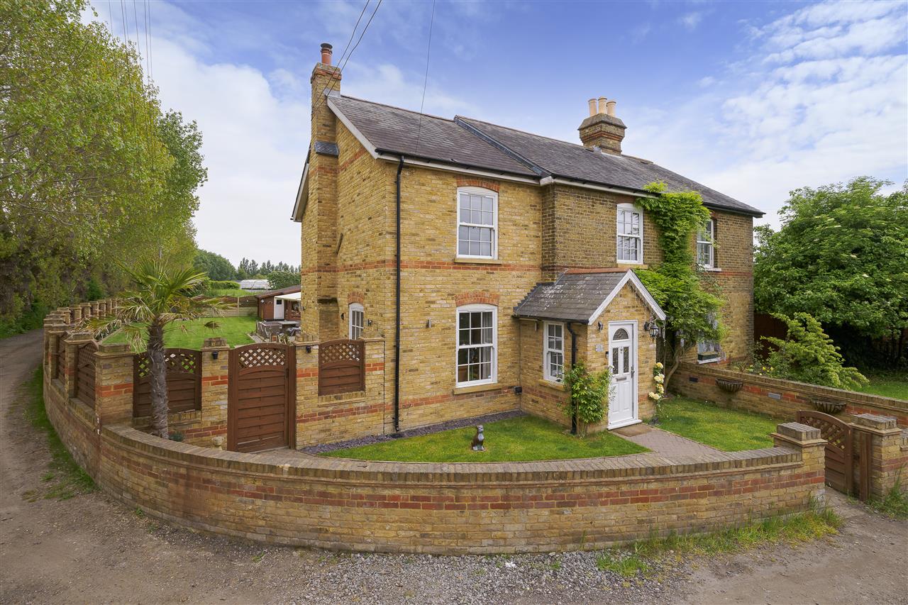 1 Westwood Court Cottages Image