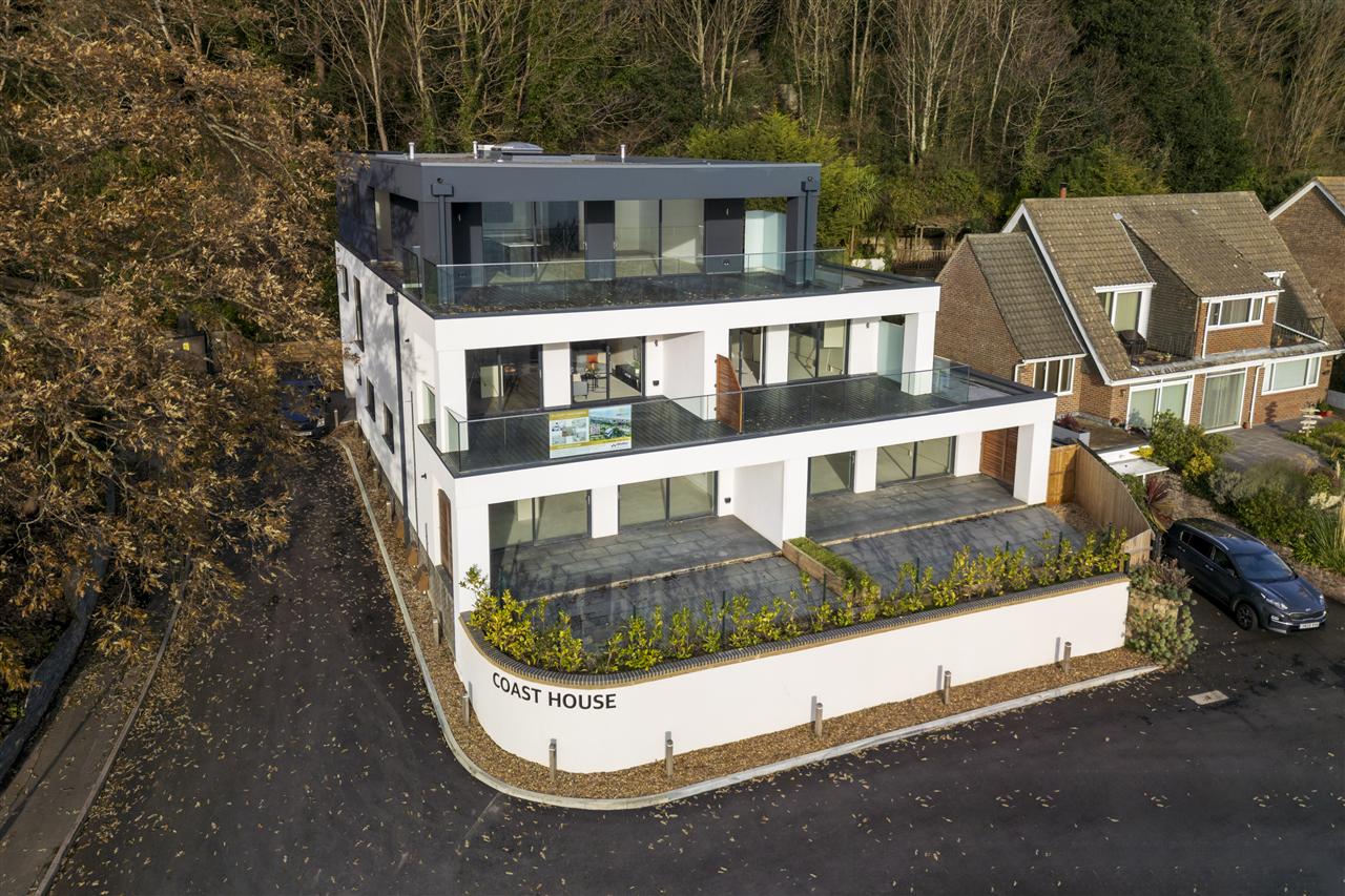 Ground Floor Apartment, 2 Coast House Image